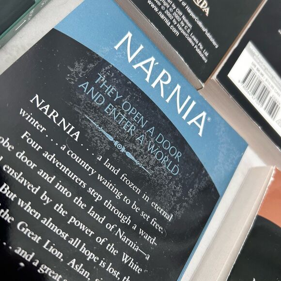 Chronicles of narnia box set 1-7 paperback - Picture 6 of 7